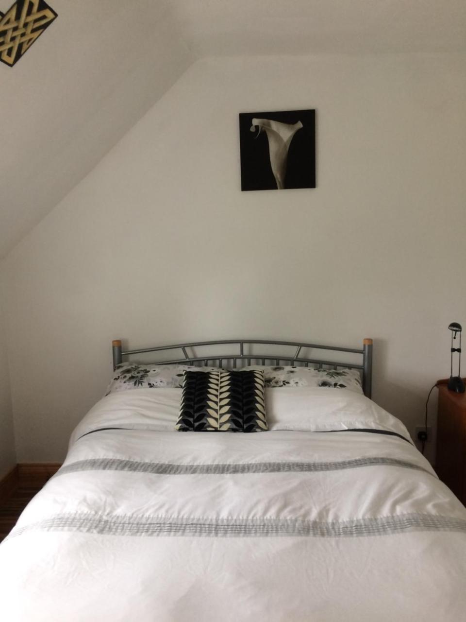 Donegal Town Independent Hostel Екстер'єр фото