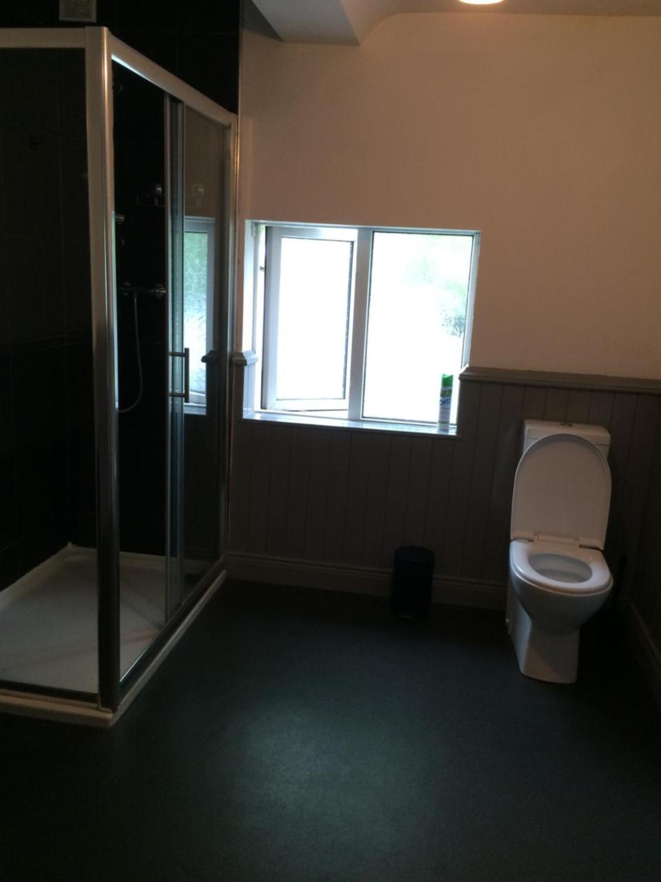 Donegal Town Independent Hostel Екстер'єр фото